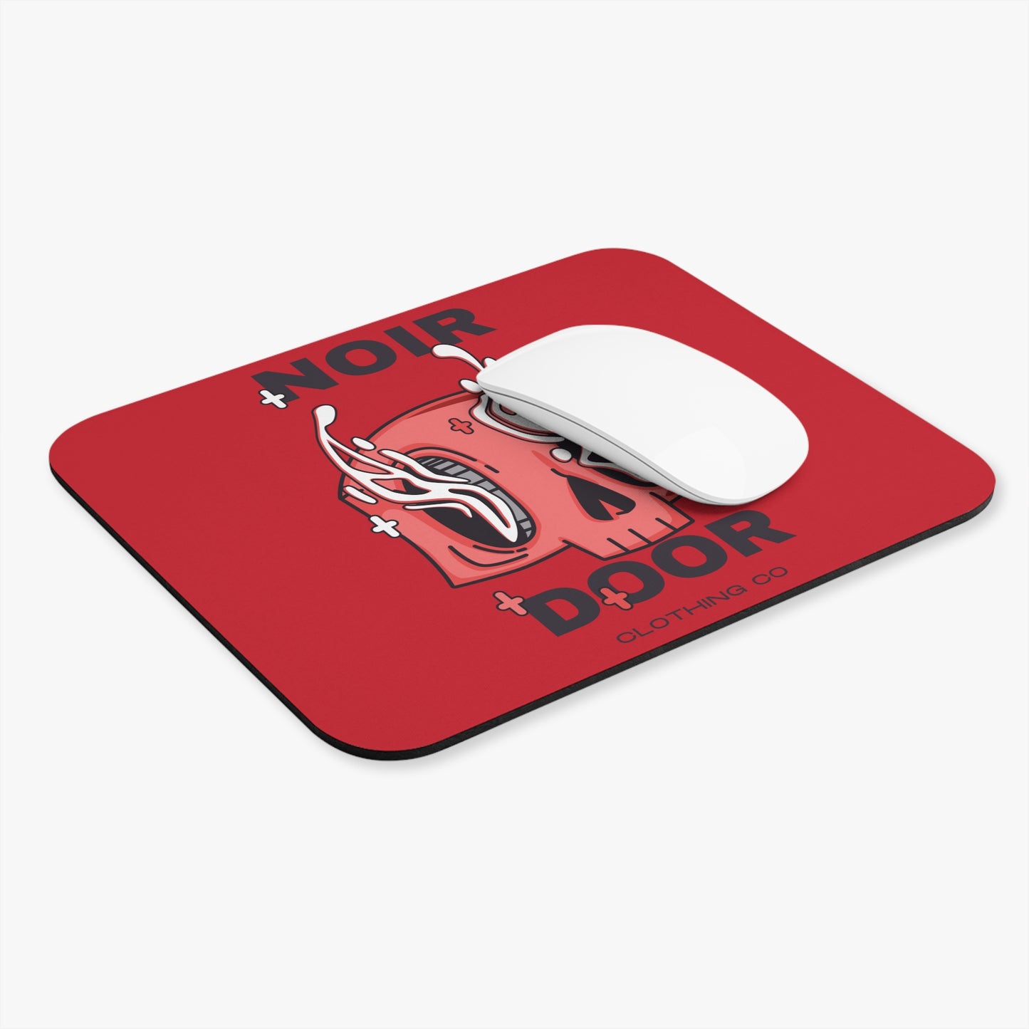Edgy Melting Skull Mouse Pad: Gothic Gamer Desk Decor