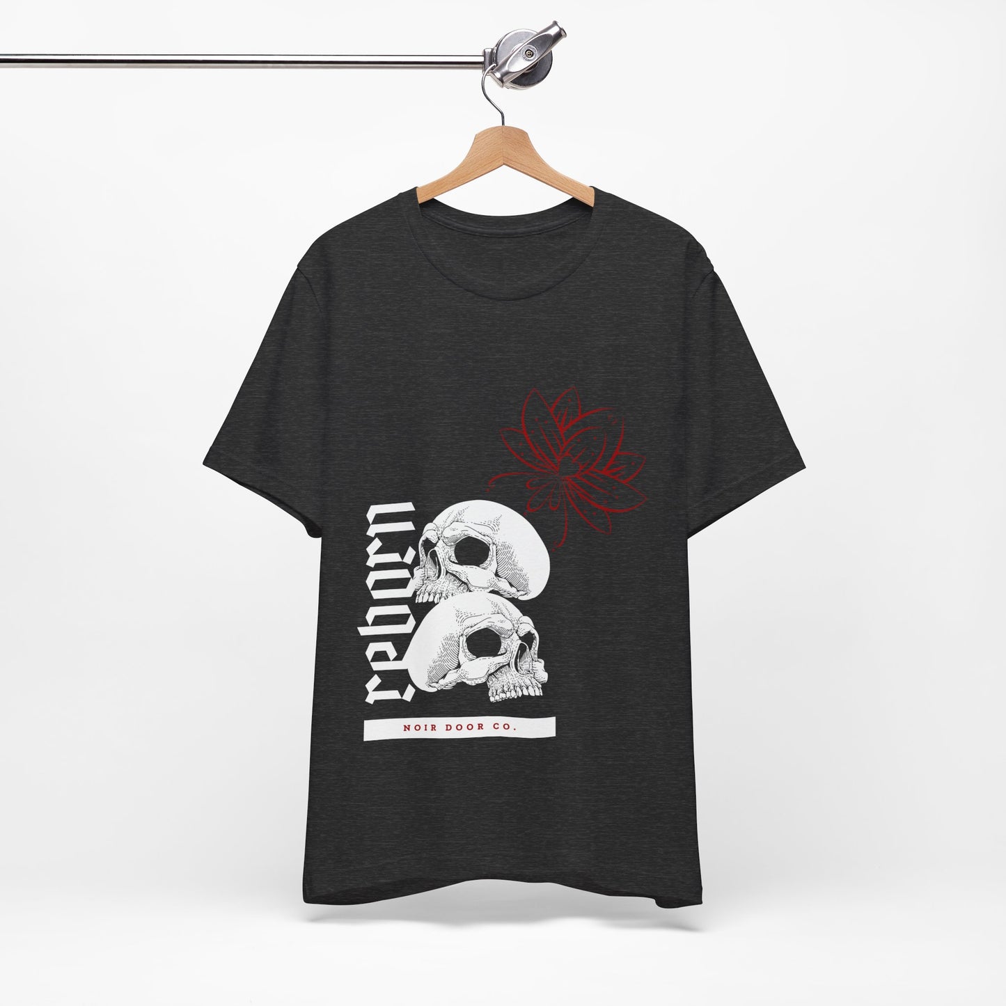 Reborn Skull Graphic Tee: Gothic Crown Design