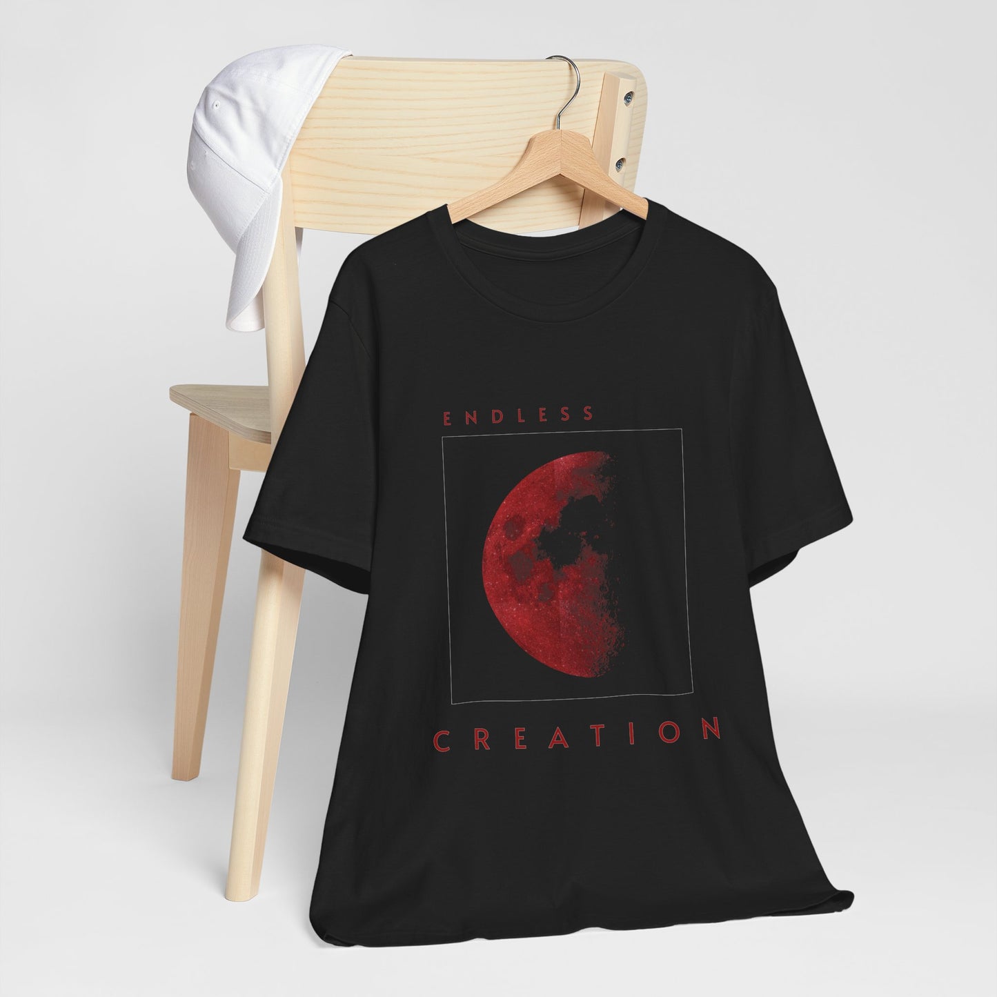 Red Moon Graphic T-Shirt: Celestial Witchy Top, Astrology Gift