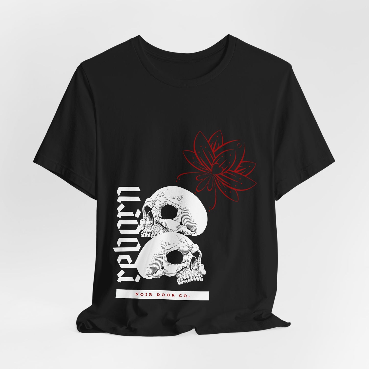 Reborn Skull Graphic Tee: Gothic Crown Design